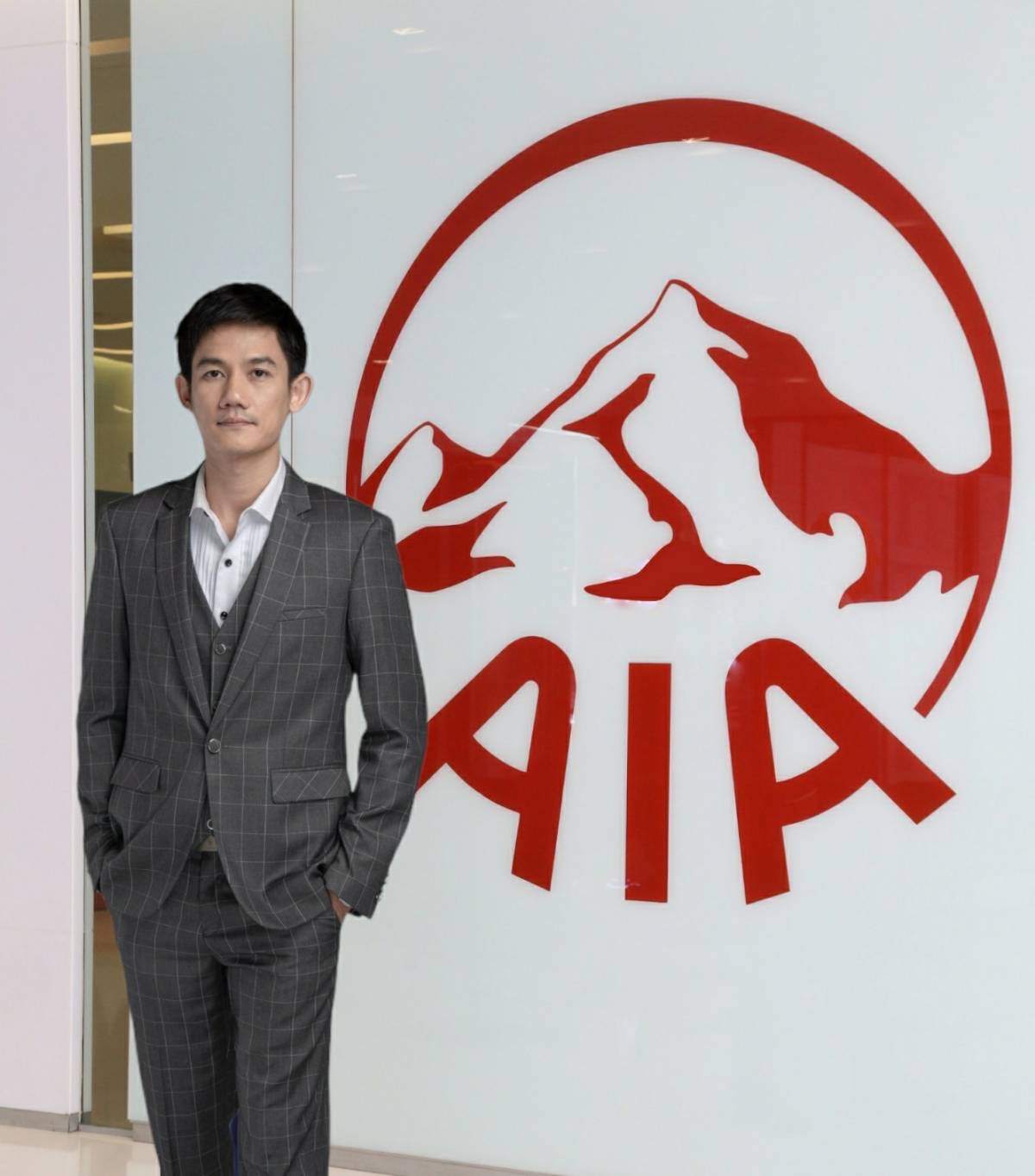 คุณวิรัตน์, ตัวแทนประกันชีวิต, AIA Agent Picture